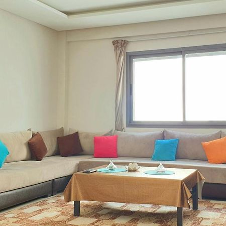Appartement Au Centre De Mohammedia, A 2Mn De La Plage Luaran gambar