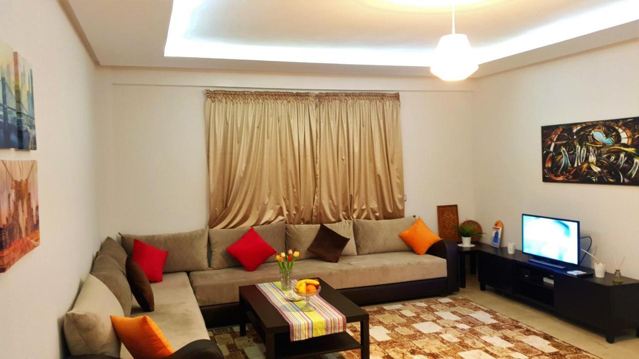Appartement Au Centre De Mohammedia, A 2Mn De La Plage Luaran gambar